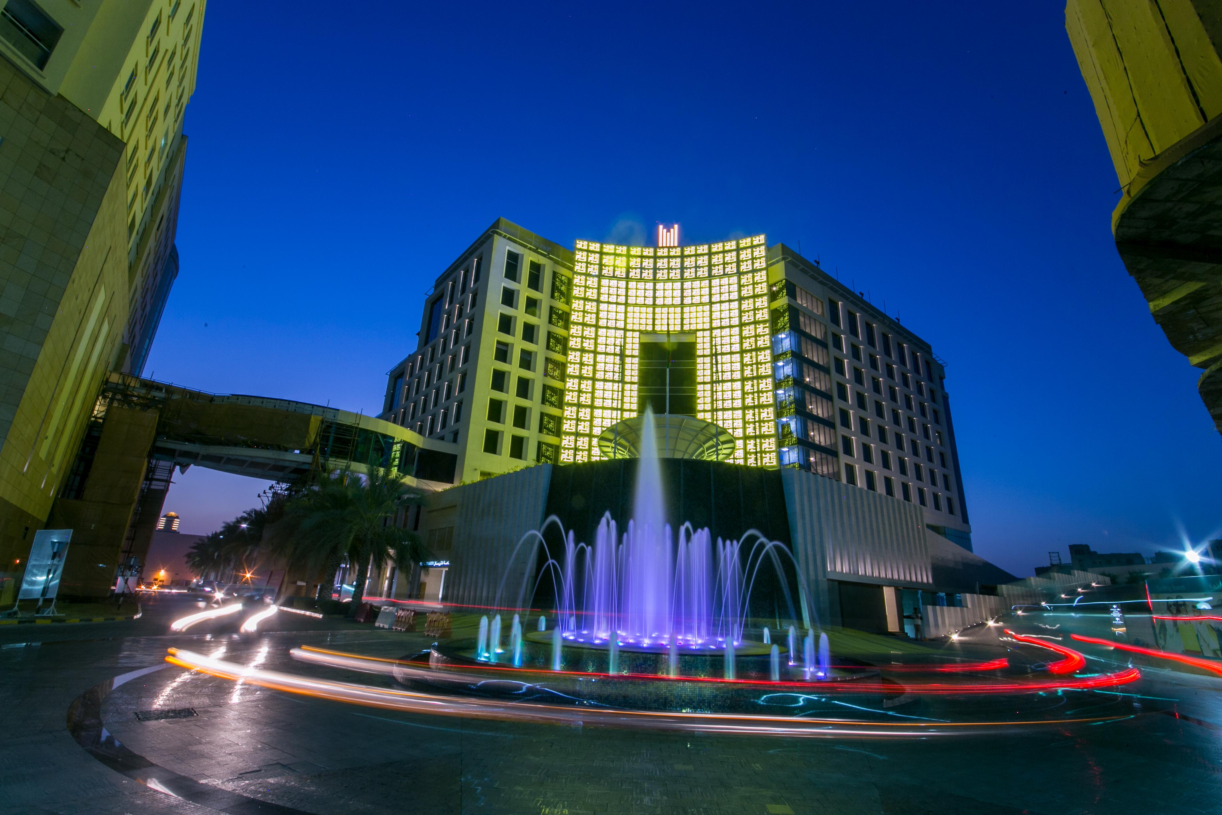 Grand Millennium Muscat Hotel Екстериор снимка